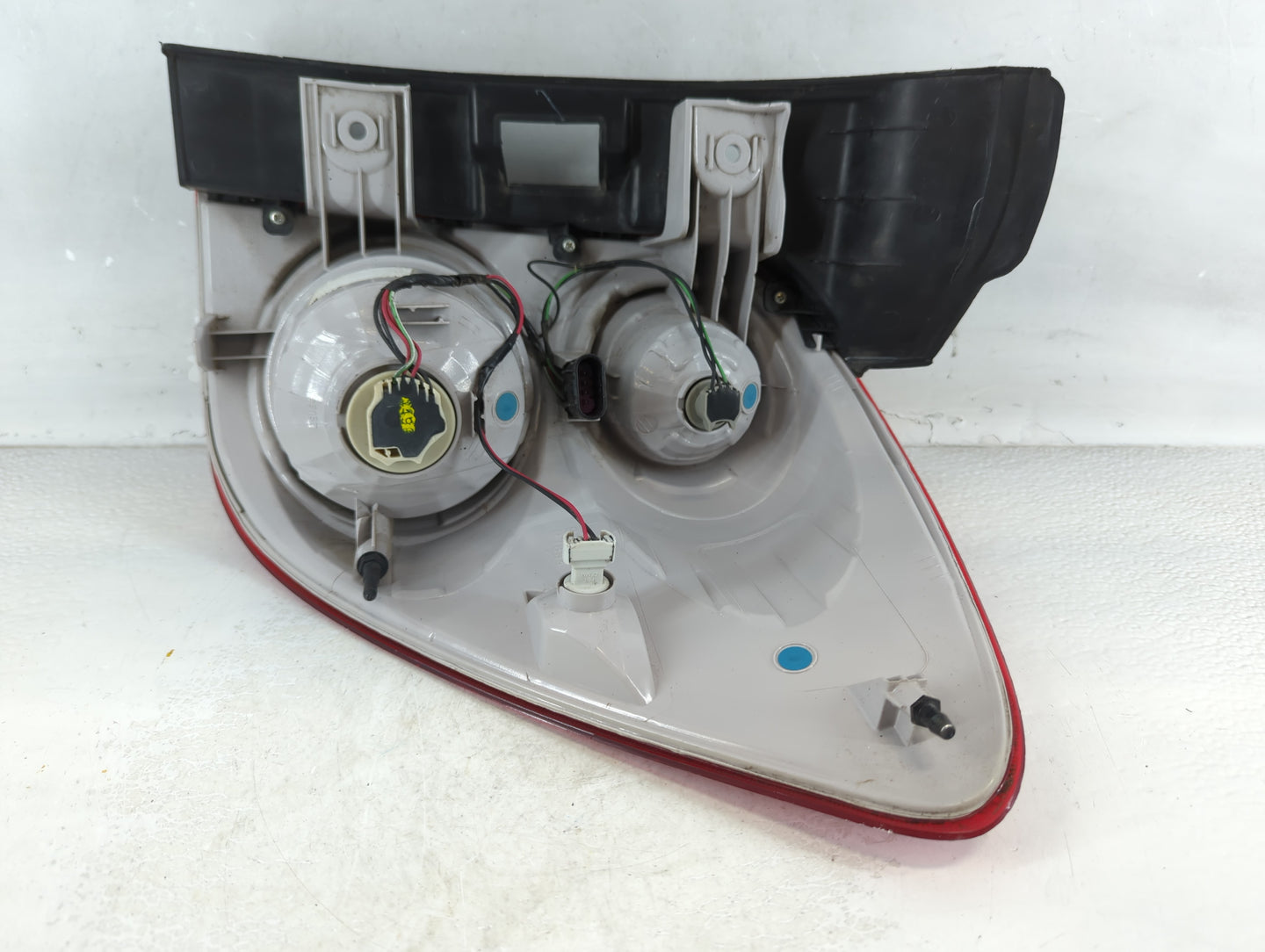 2015 Chevrolet Equinox Tail Light Assembly Passenger Right OEM Fits OEM Used Auto Parts - Oemusedautoparts1.com