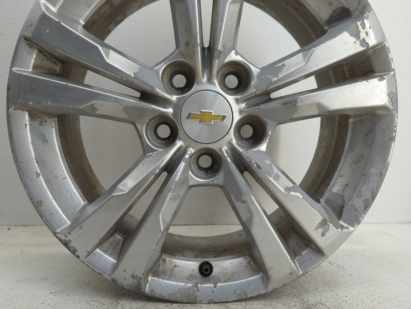 2010-2017 Chevrolet Equinox Oem Wheel Rim 937444 - Oemusedautoparts1.com