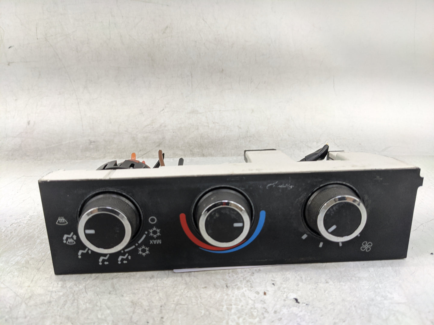 2008-2021 Chevrolet Express 2500 Climate Control Module Temperature AC/Heater Replacement P/N:15773678 Fits OEM Used Auto Pa
