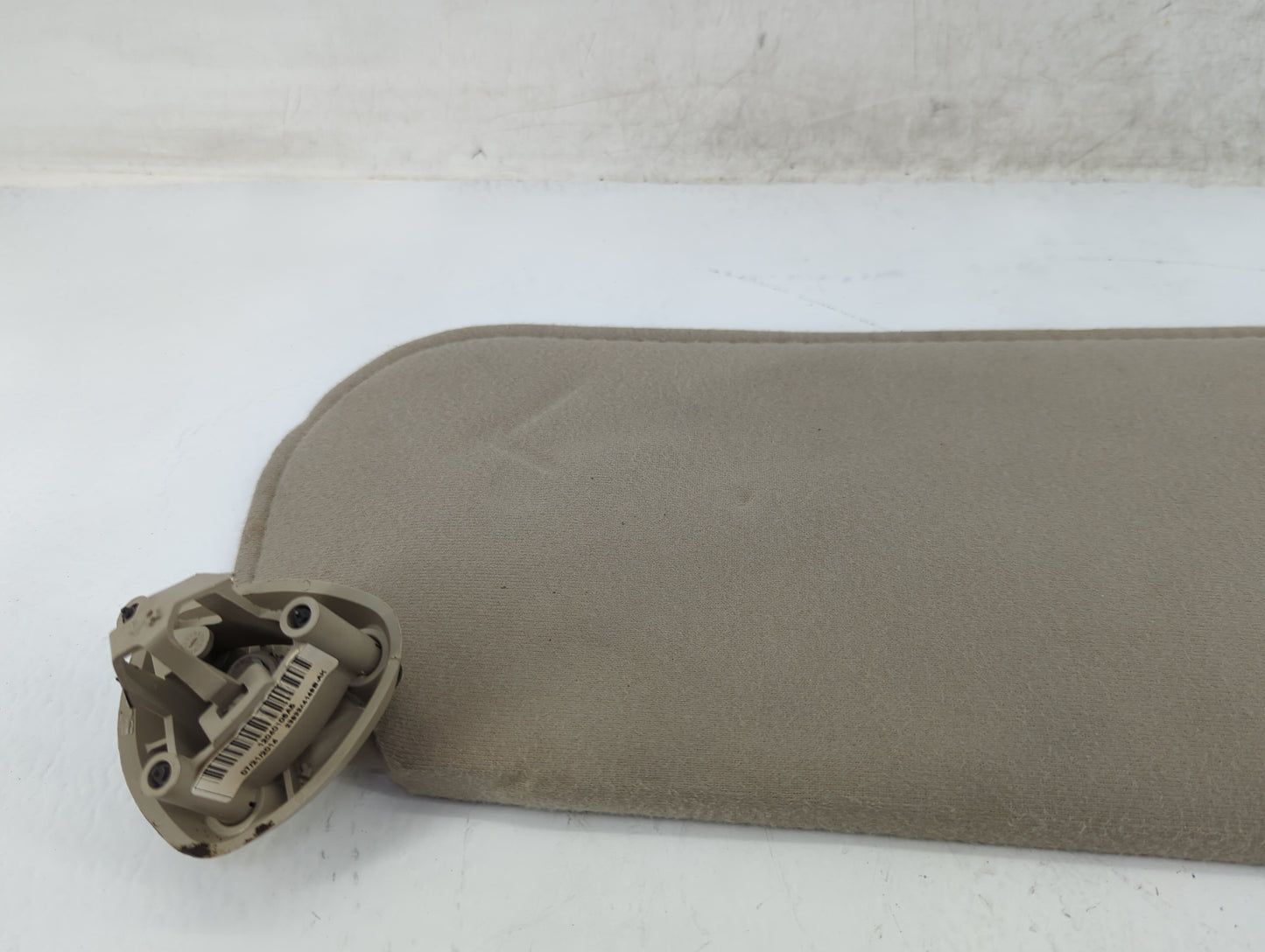 2003-2021 Chevrolet Express 2500 Sun Visor Shade Replacement Passenger Right Mirror Fits OEM Used Auto Parts - Oemusedautopa
