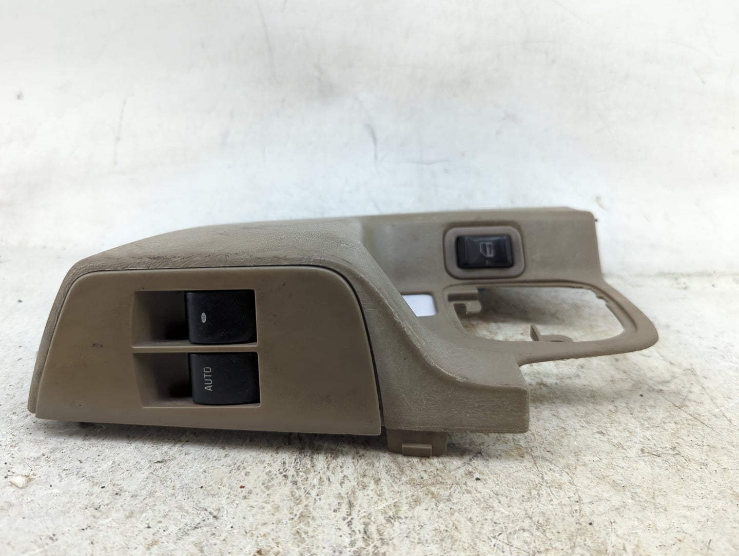 2008-2021 Chevrolet Express 2500 Master Power Window Switch Replacement Driver Side Left P/N:453953 25912686 Fits OEM Used A