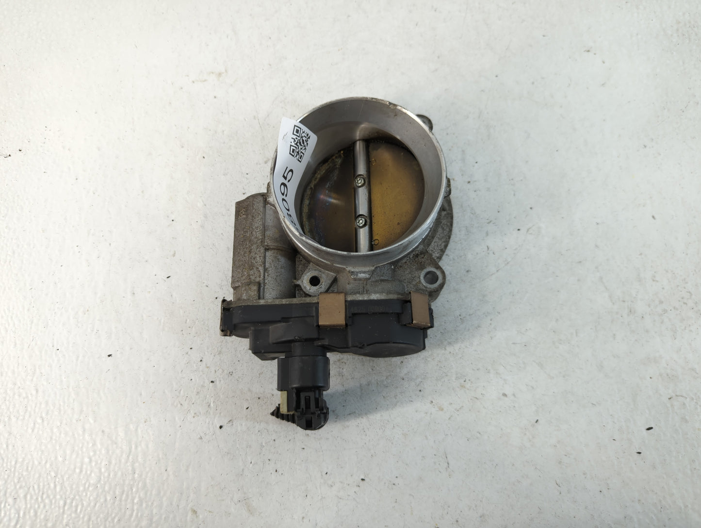 2009-2015 Chevrolet Express 2500 Throttle Body P/N:RME87-3C9992 Fits Fits 2009 2010 2011 2012 2013 2014 2015 OEM Used Auto P