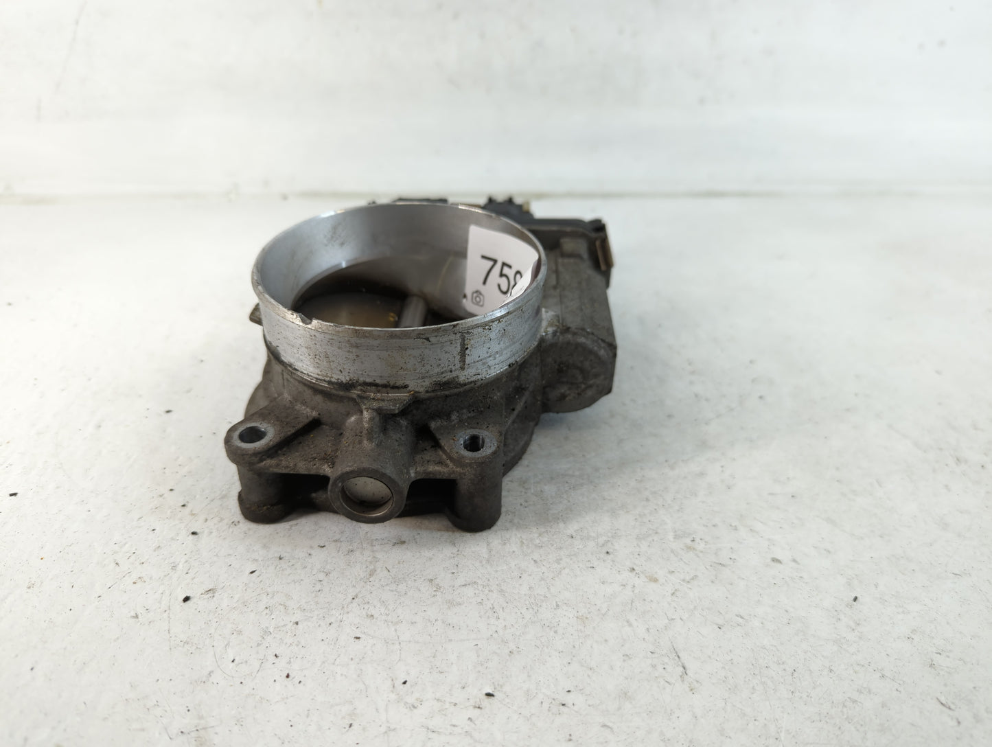 2009-2015 Chevrolet Express 2500 Throttle Body P/N:RME87-3C9992 Fits Fits 2009 2010 2011 2012 2013 2014 2015 OEM Used Auto P
