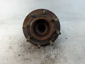 2014-2017 Chevrolet Express 2500 Driver Front Wheel Hub Oem - Oemusedautoparts1.com