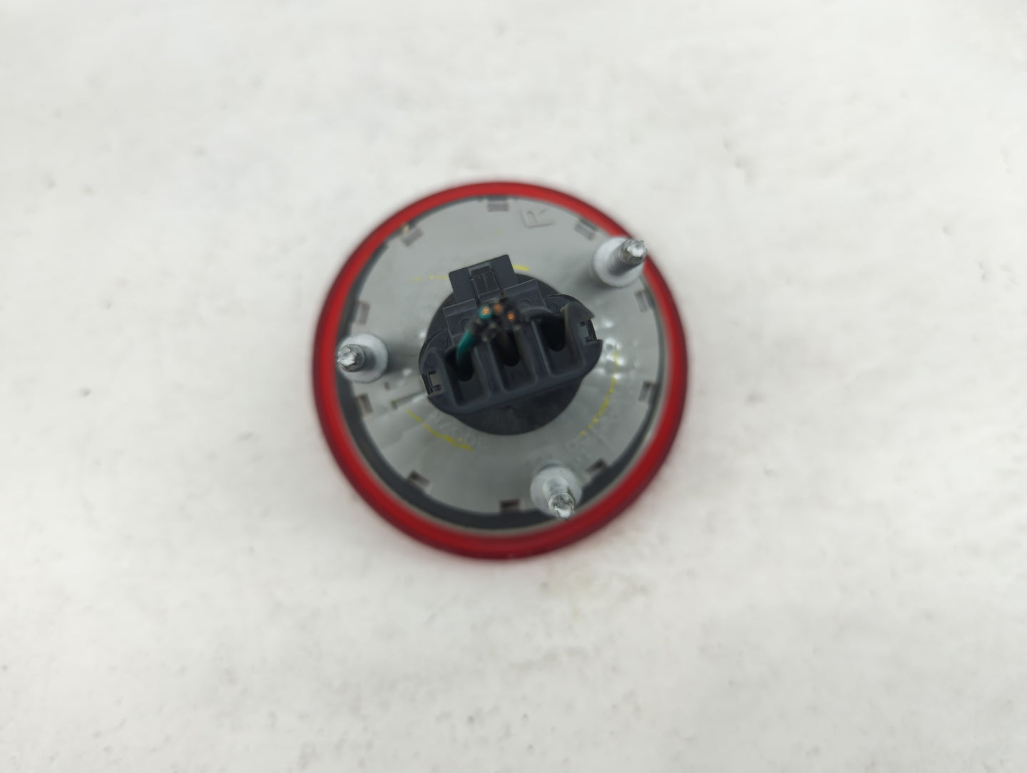 2006-2011 Chevrolet Hhr Tail Light Assembly Passenger Right OEM P/N:16532504 A Fits Fits 2006 2007 2008 2009 2010 2011 OEM U