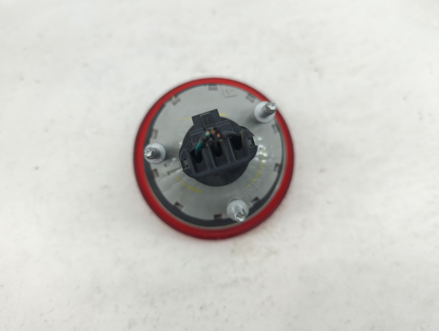 2006-2011 Chevrolet Hhr Tail Light Assembly Passenger Right OEM P/N:16532504 A Fits Fits 2006 2007 2008 2009 2010 2011 OEM U