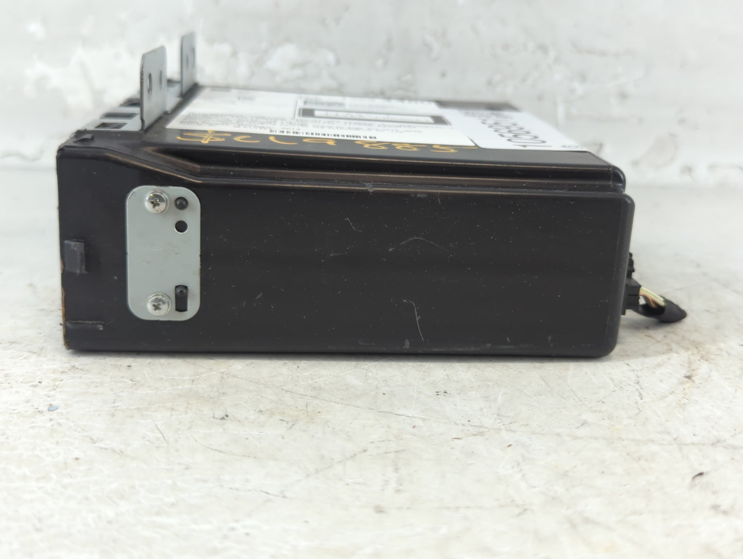 2015 Chevrolet Impala Radio AM FM Cd Player Receiver Replacement P/N:13594480 Fits OEM Used Auto Parts - Oemusedautoparts1.c