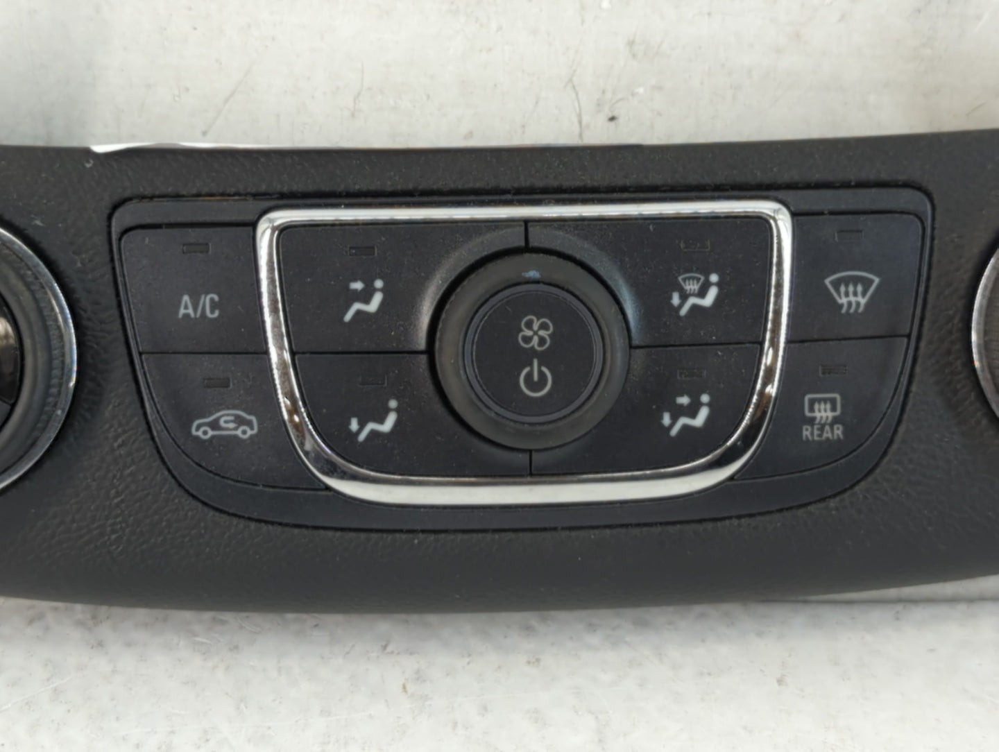 2014-2020 Chevrolet Impala Climate Control Module Temperature AC/Heater Replacement P/N:23453509 Fits OEM Used Auto Parts - 