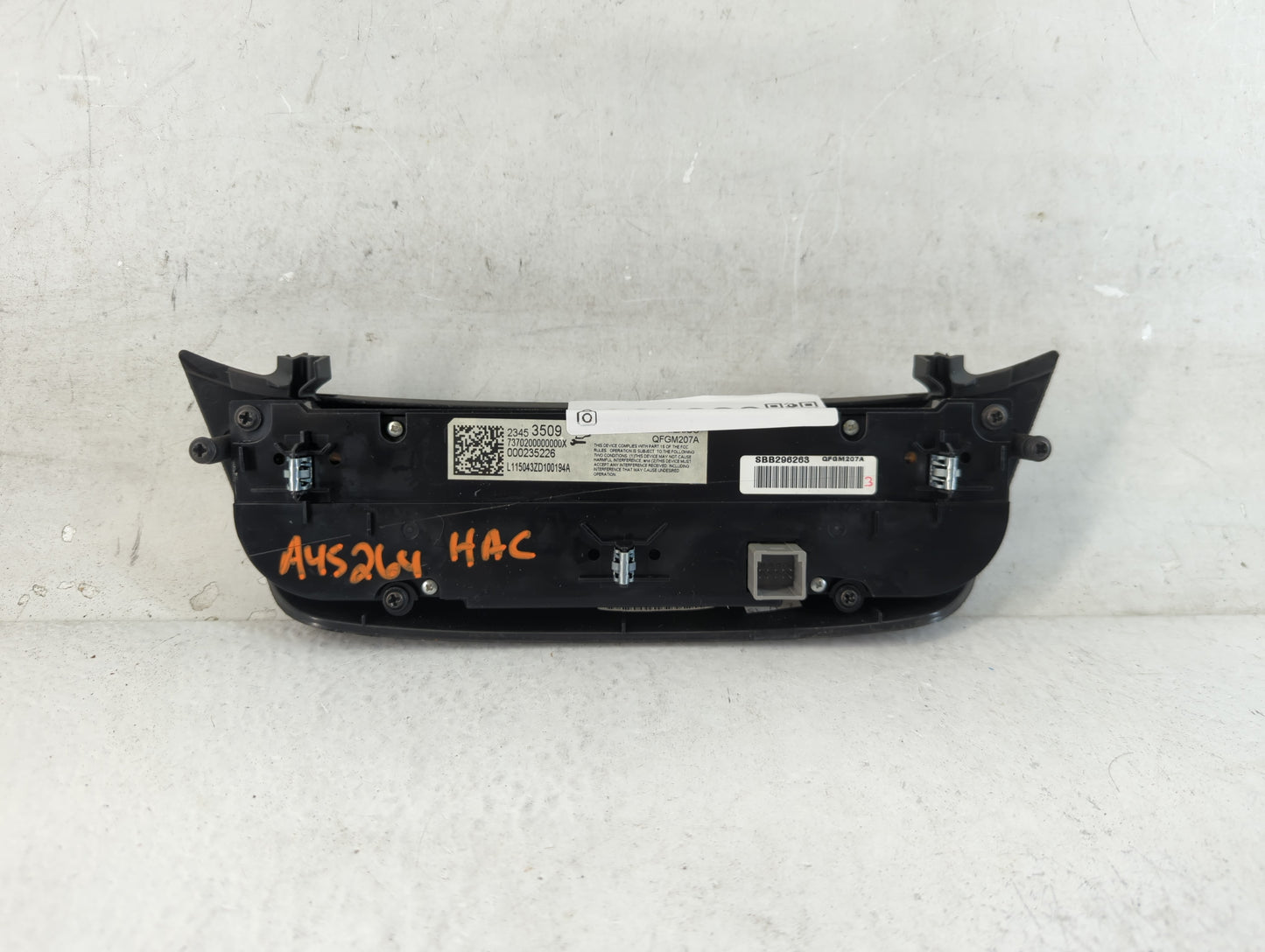 2014-2020 Chevrolet Impala Climate Control Module Temperature AC/Heater Replacement P/N:23453509 Fits OEM Used Auto Parts - 