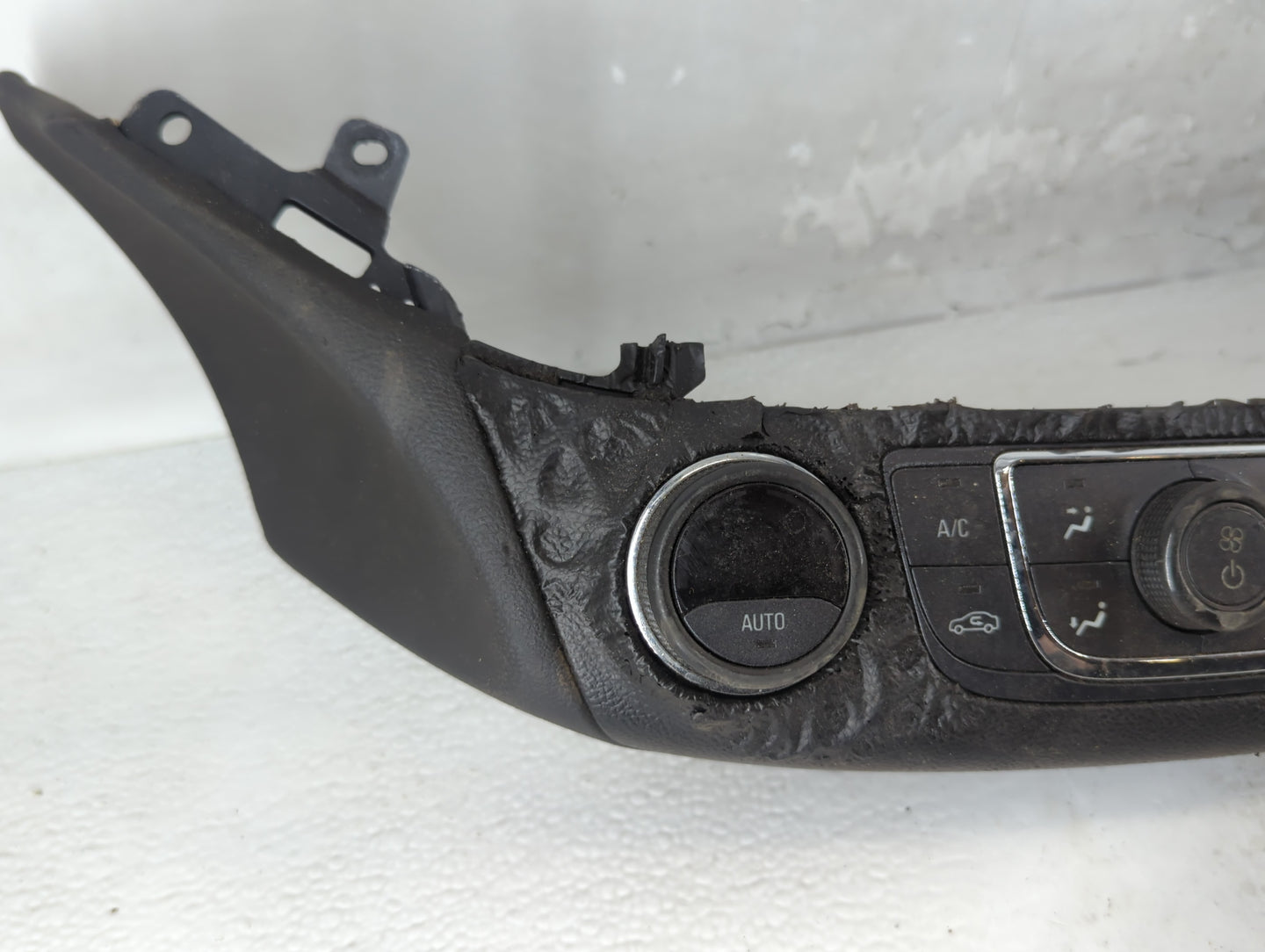 2014-2020 Chevrolet Impala Climate Control Module Temperature AC/Heater Replacement P/N:23453509 Fits OEM Used Auto Parts - 