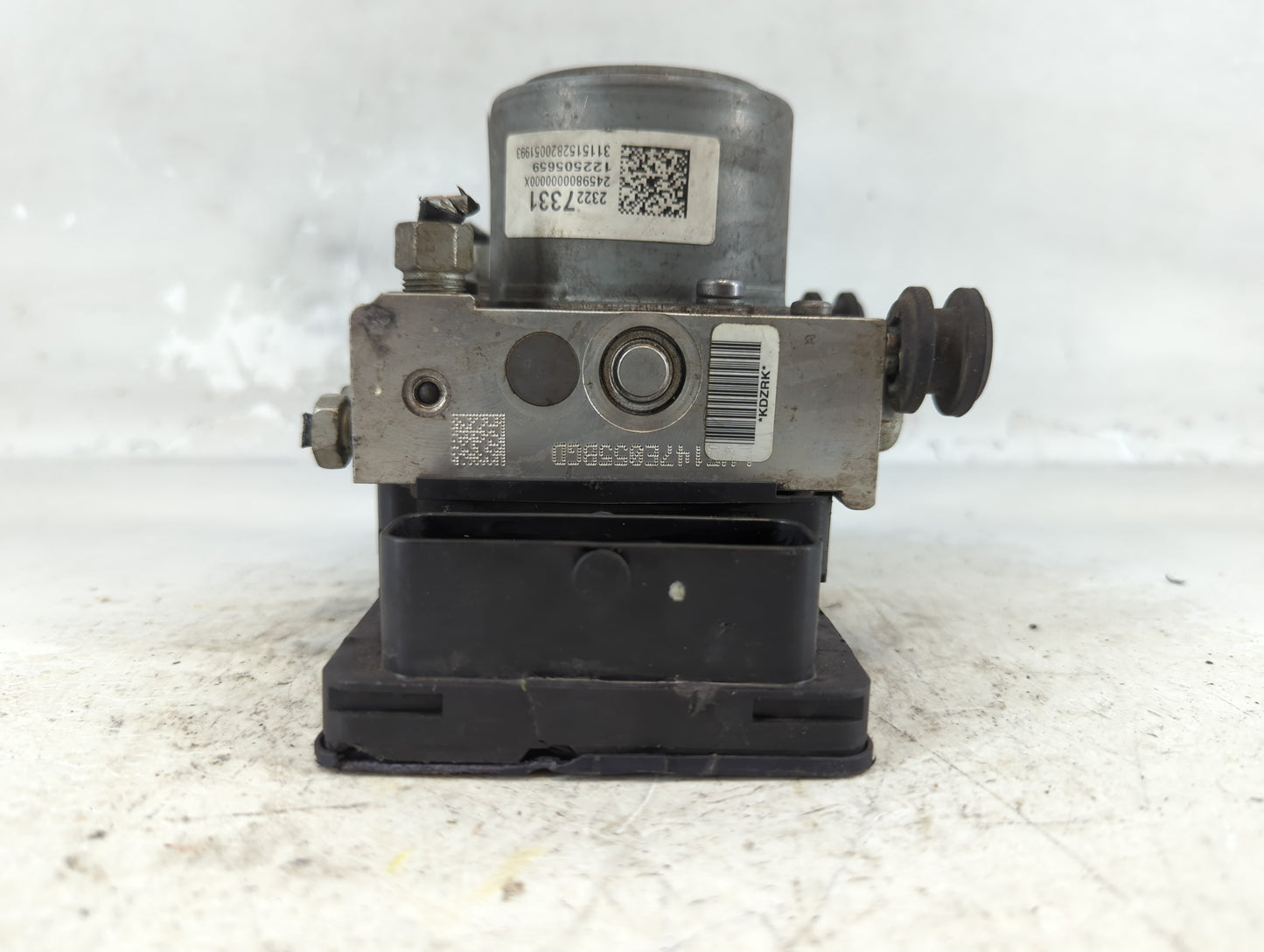 2014-2016 Chevrolet Impala ABS Pump Control Module Replacement P/N:23227331 28492832 Fits Fits 2014 2015 2016 OEM Used Auto 