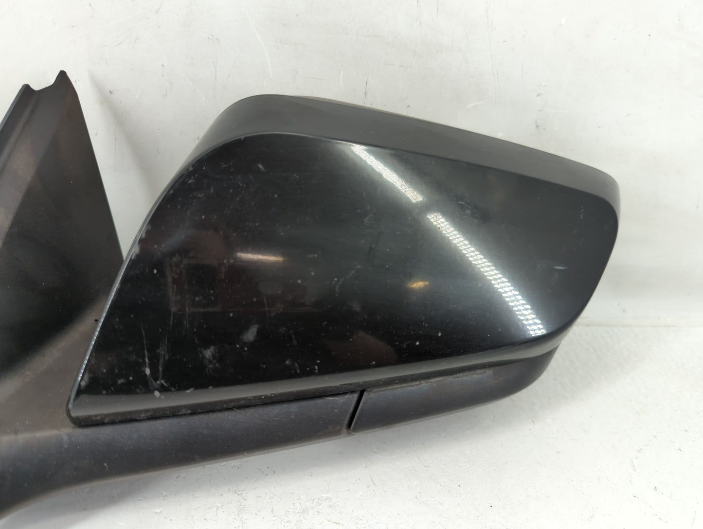 2014-2020 Chevrolet Impala Driver Side View Mirror - Left Door Mirror OEM Used - Oemusedautoparts1.com