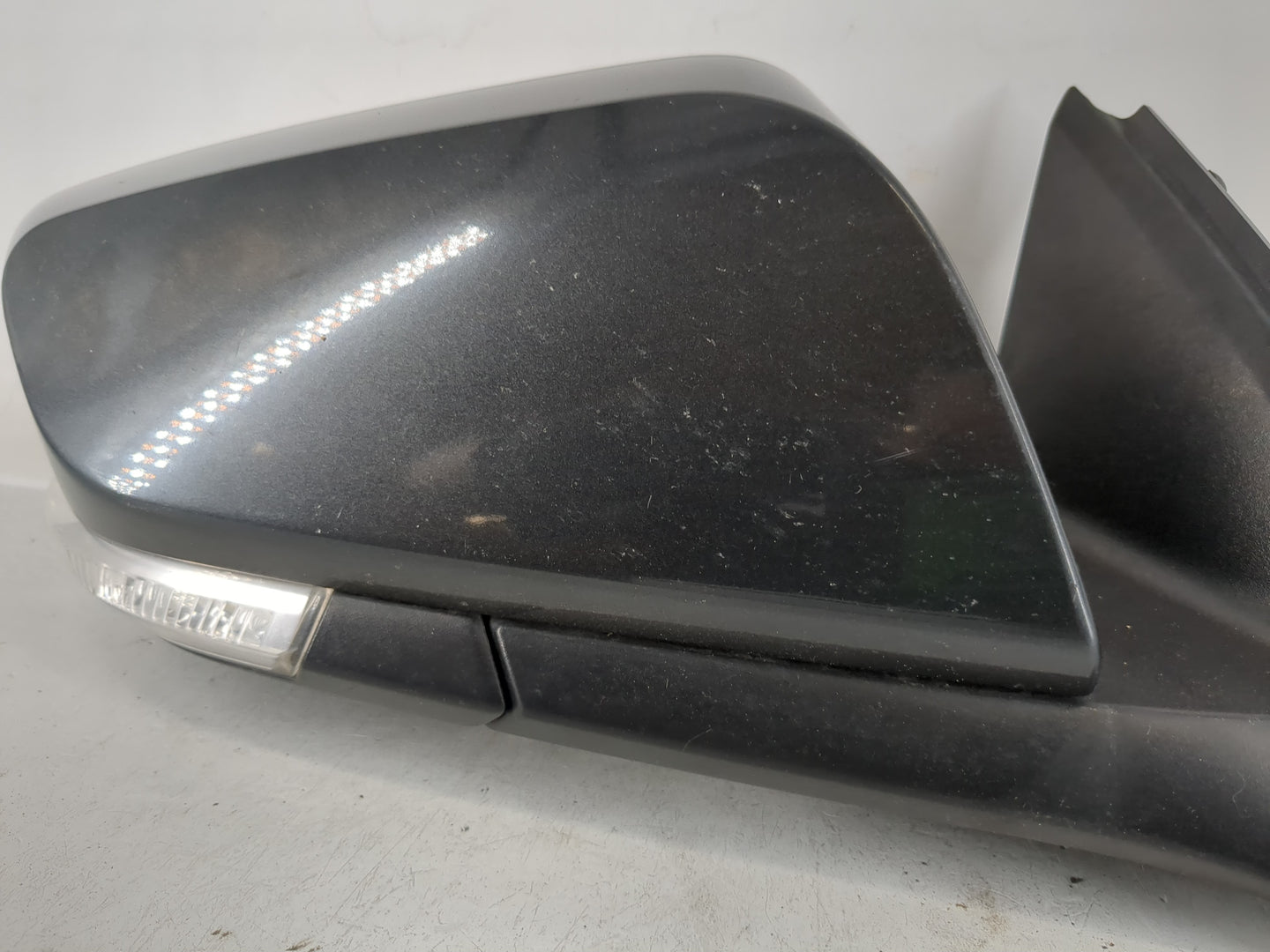 2014-2015 Chevrolet Impala Passenger Side View Mirror - Right Door Mirror OEM Used - Oemusedautoparts1.com