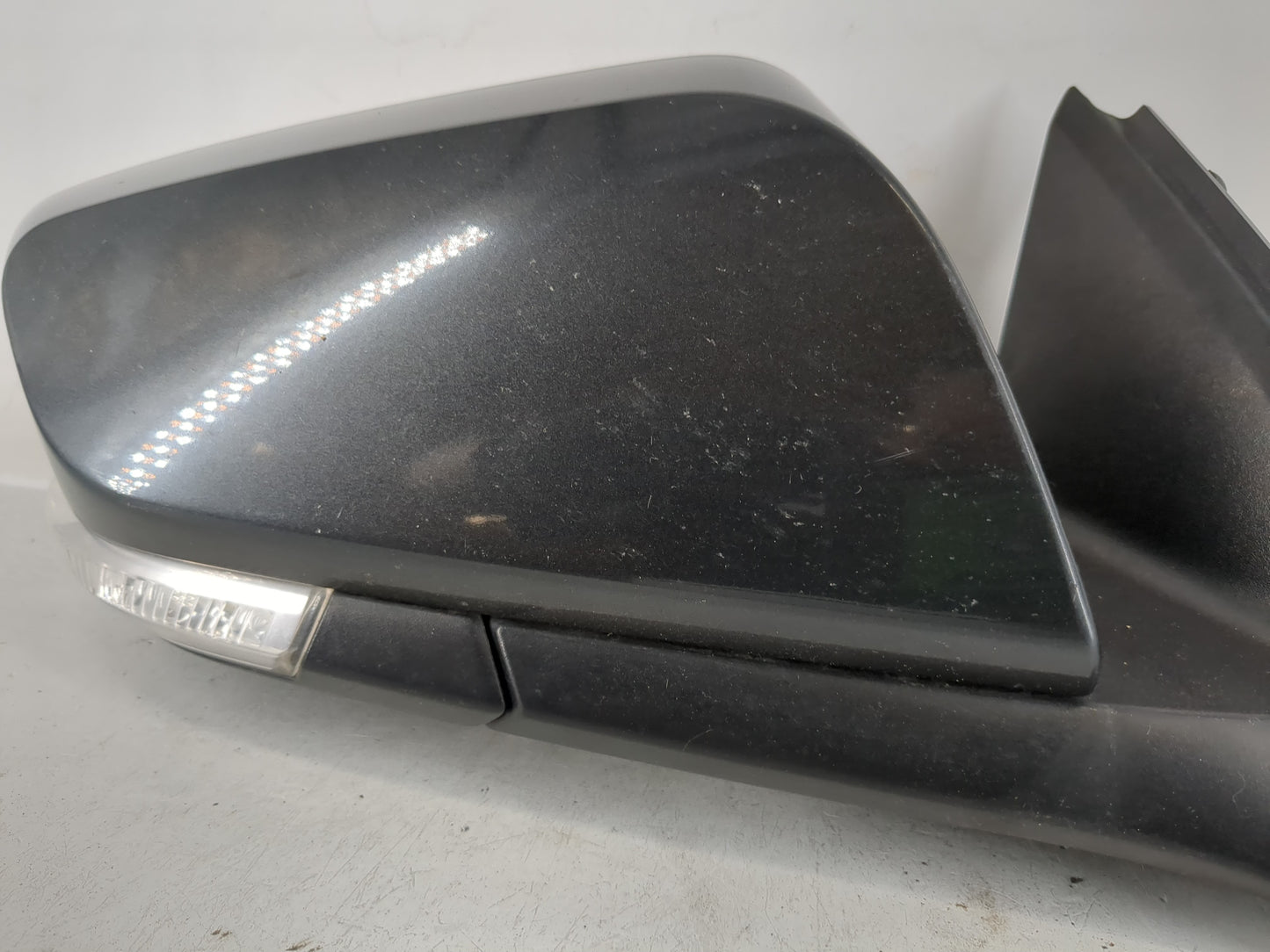 2014-2015 Chevrolet Impala Passenger Side View Mirror - Right Door Mirror OEM Used - Oemusedautoparts1.com