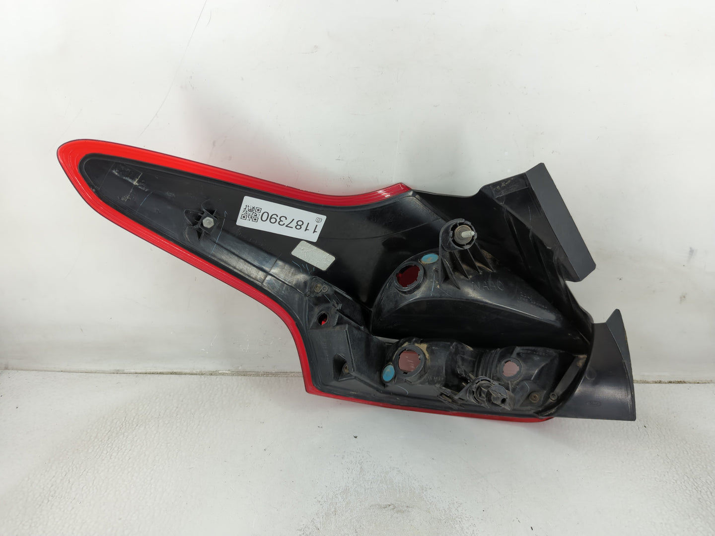 2014-2020 Chevrolet Impala Tail Light Assembly Passenger Right OEM P/N:2243 Fits Fits 2014 2015 2016 2017 2018 2019 2020 OEM