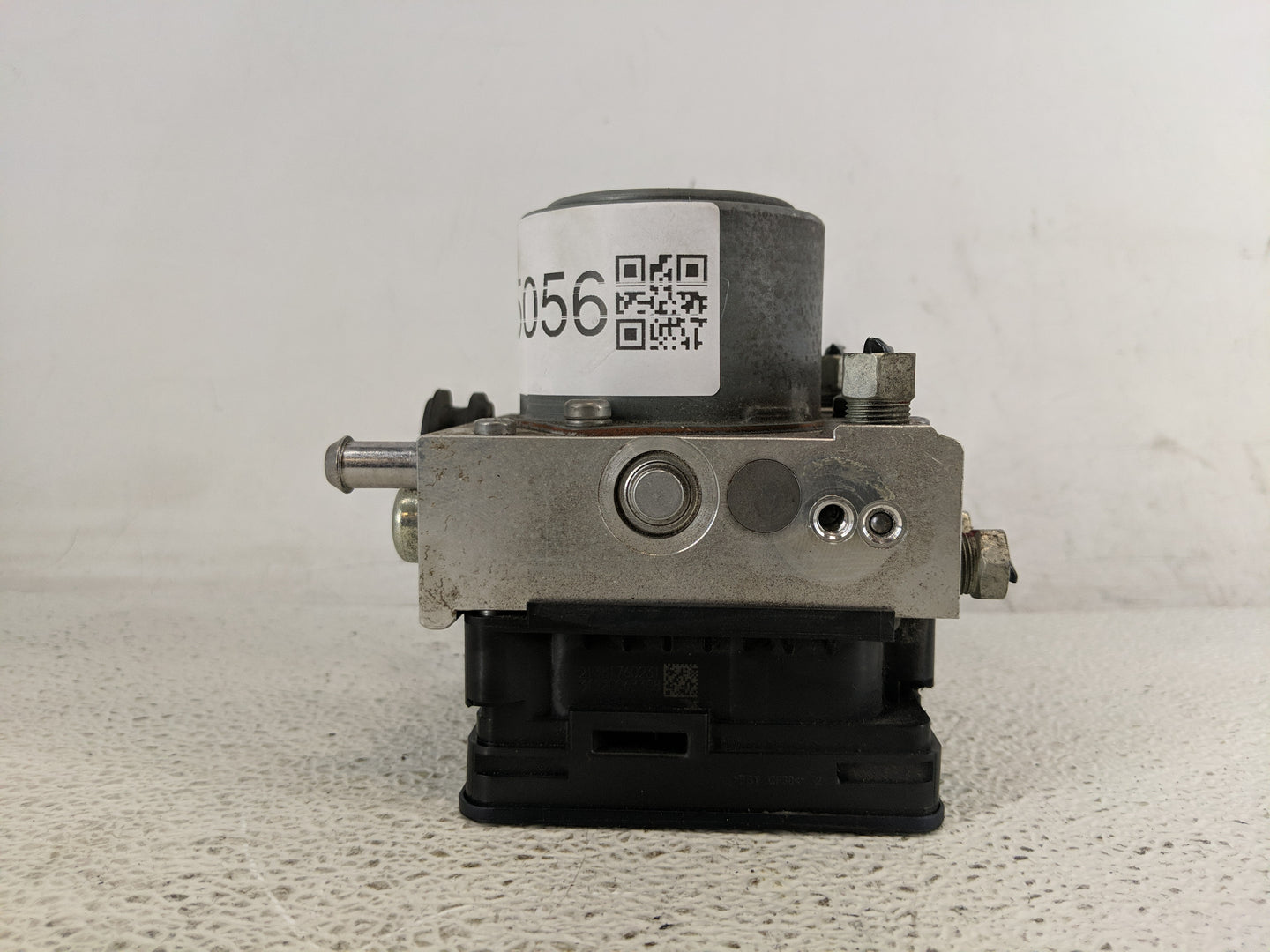 2014-2016 Chevrolet Impala ABS Pump Control Module Replacement P/N:23227331 28492832 Fits Fits 2014 2015 2016 OEM Used Auto 