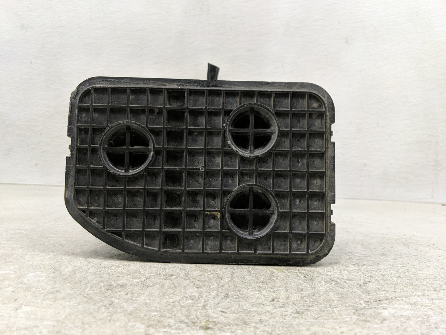 2015 Chevrolet Impala Fuel Vapor Charcoal Canister 1261427 - Oemusedautoparts1.com