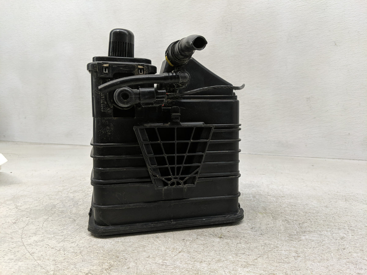 2015 Chevrolet Impala Fuel Vapor Charcoal Canister 1261427 - Oemusedautoparts1.com