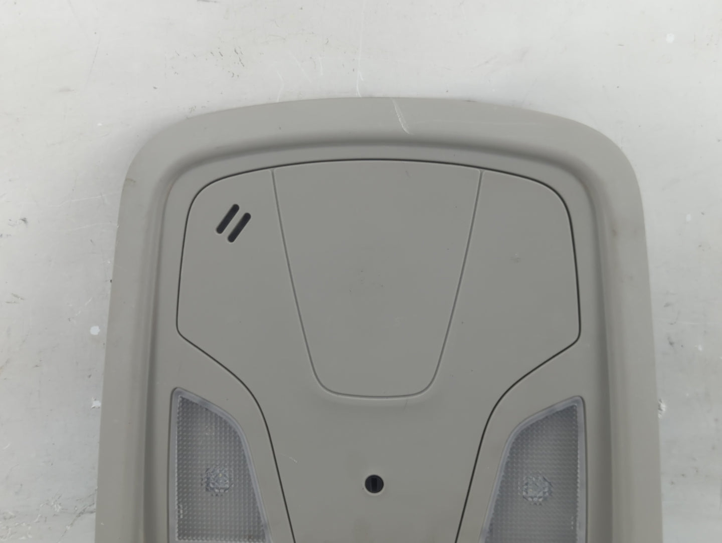 2015 Chevrolet Impala Overhead Roof Console - Oemusedautoparts1.com