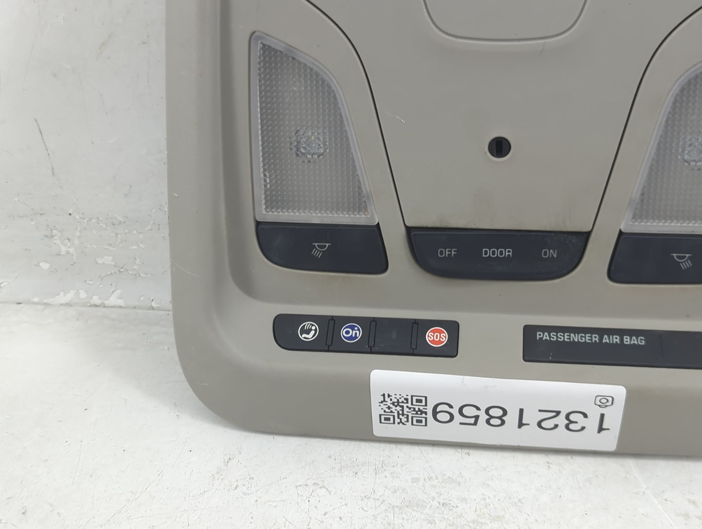 2015 Chevrolet Impala Overhead Roof Console - Oemusedautoparts1.com