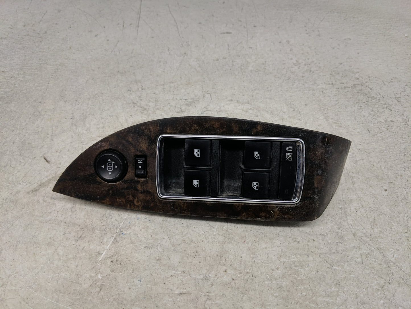 2014-2020 Chevrolet Impala Master Power Window Switch Replacement Driver Side Left P/N:23227467 Fits OEM Used Auto Parts - O