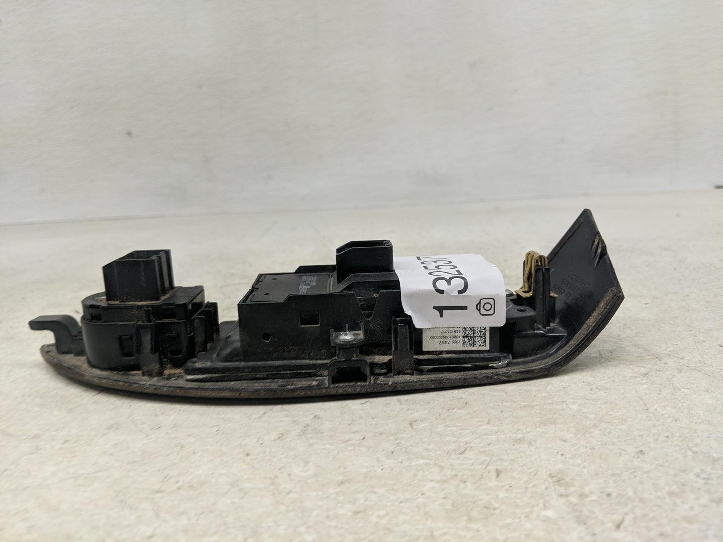 2014-2020 Chevrolet Impala Master Power Window Switch Replacement Driver Side Left P/N:23227467 Fits OEM Used Auto Parts - O