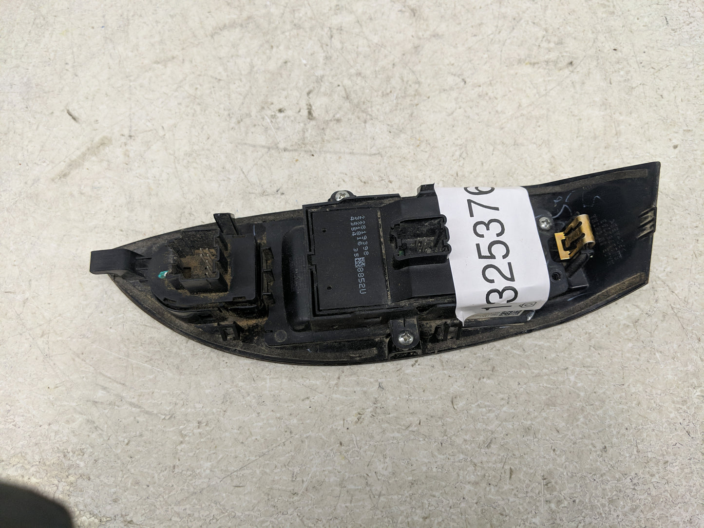 2014-2020 Chevrolet Impala Master Power Window Switch Replacement Driver Side Left P/N:23227467 Fits OEM Used Auto Parts - O