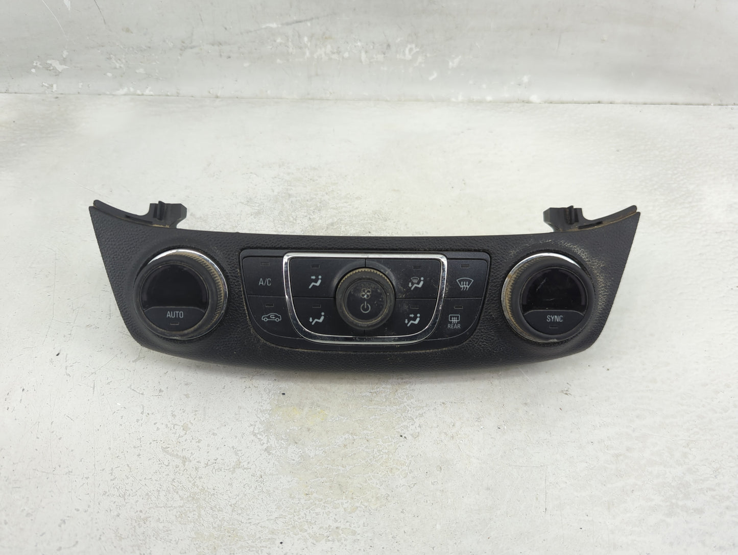 2014-2020 Chevrolet Impala Climate Control Module Temperature AC/Heater Replacement P/N:23453509 Fits OEM Used Auto Parts - 