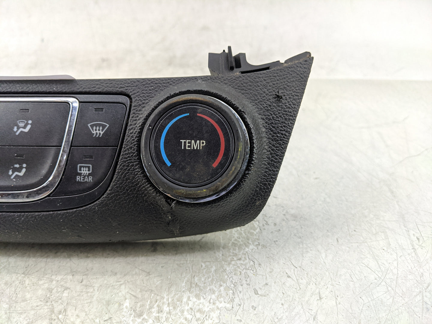 2014-2020 Chevrolet Impala Climate Control Module Temperature AC/Heater Replacement P/N:000235226 23453508 Fits OEM Used Aut