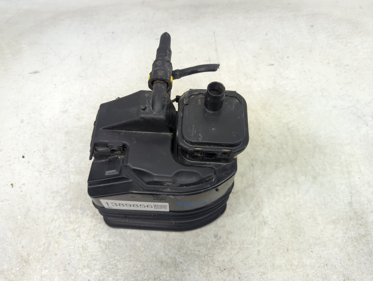 2015 Chevrolet Impala Fuel Vapor Charcoal Canister - Oemusedautoparts1.com