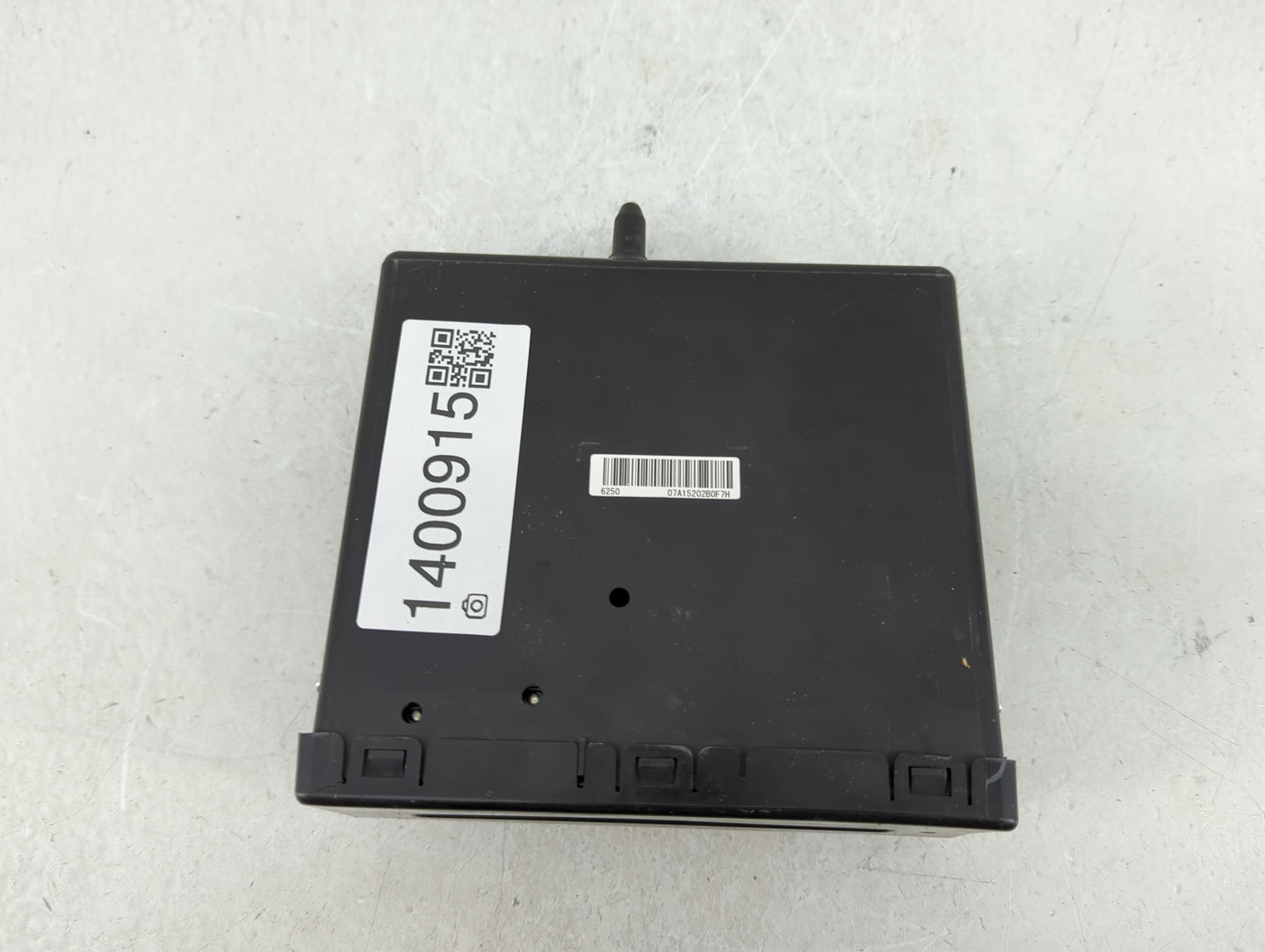 2015-2020 Chevrolet Impala Radio AM FM Cd Player Receiver Replacement P/N:13594480 Fits Fits 2015 2016 2017 2018 2019 2020 O