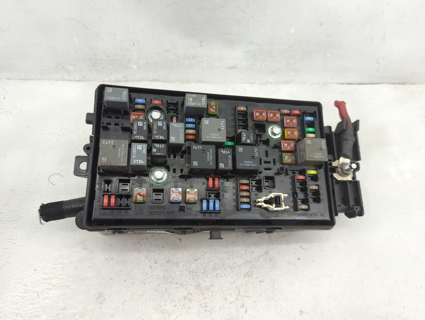 2015 Chevrolet Impala Fusebox Fuse Box Panel Relay Module P/N:812461952 Fits OEM Used Auto Parts - Oemusedautoparts1.com