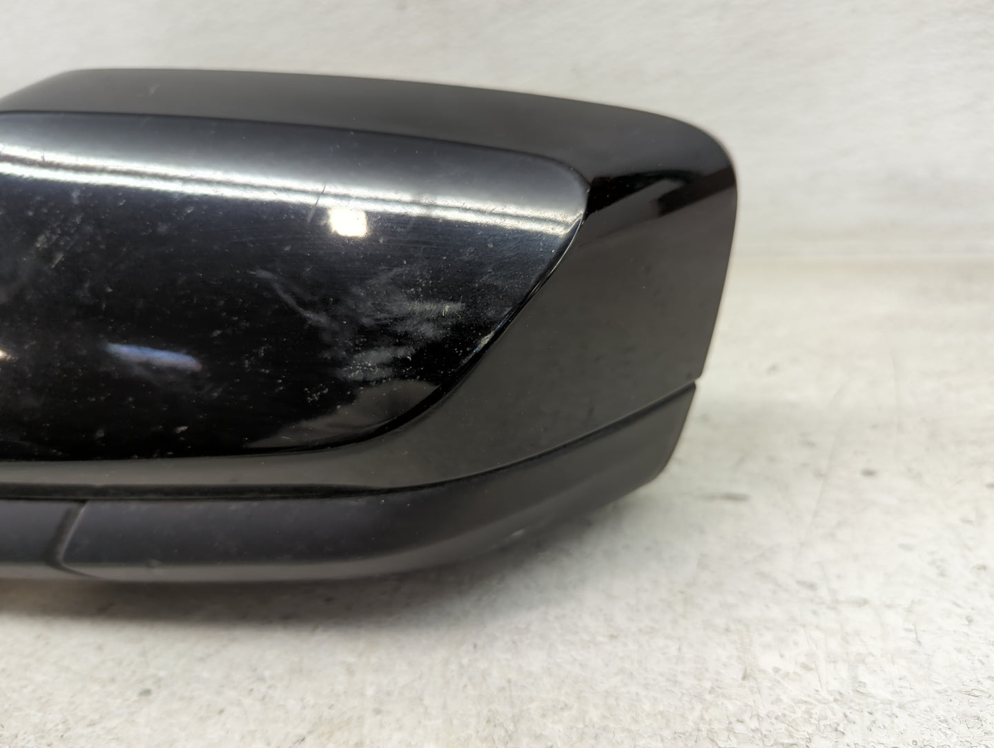 2014-2020 Chevrolet Impala Driver Side View Mirror - Left Door Mirror OEM Used - Oemusedautoparts1.com