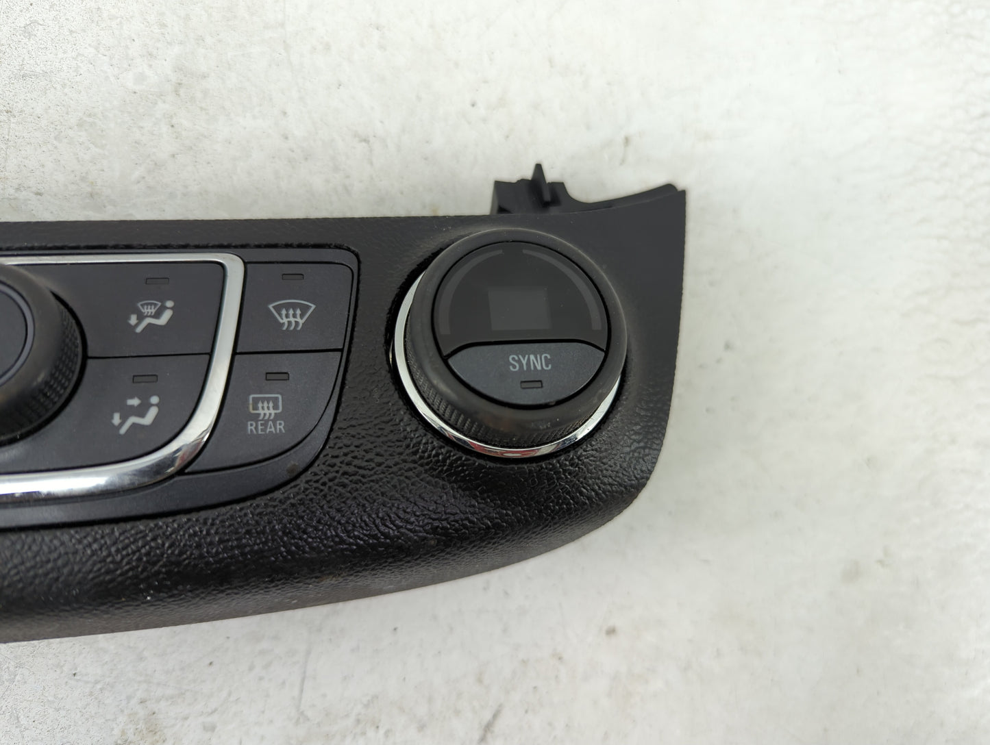 2014-2020 Chevrolet Impala Climate Control Module Temperature AC/Heater Replacement P/N:QFGM207A SBB250528 Fits OEM Used Aut