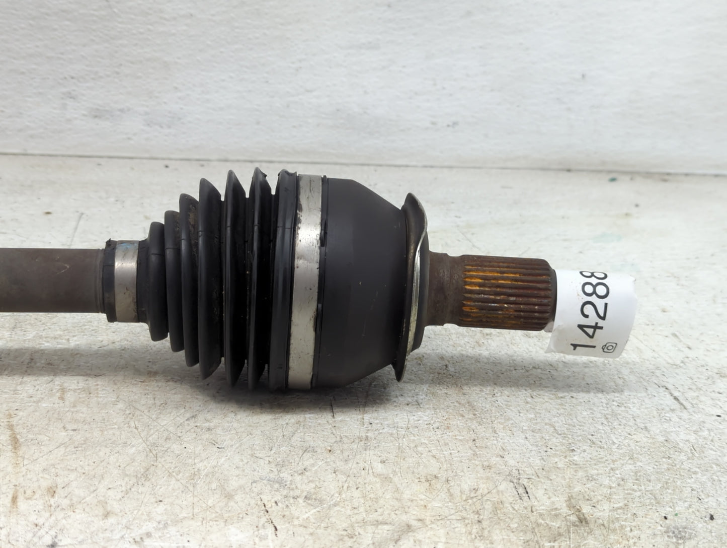 2014-2020 Chevrolet Impala Axle Shaft Front Passenger Cv C/v - Oemusedautoparts1.com