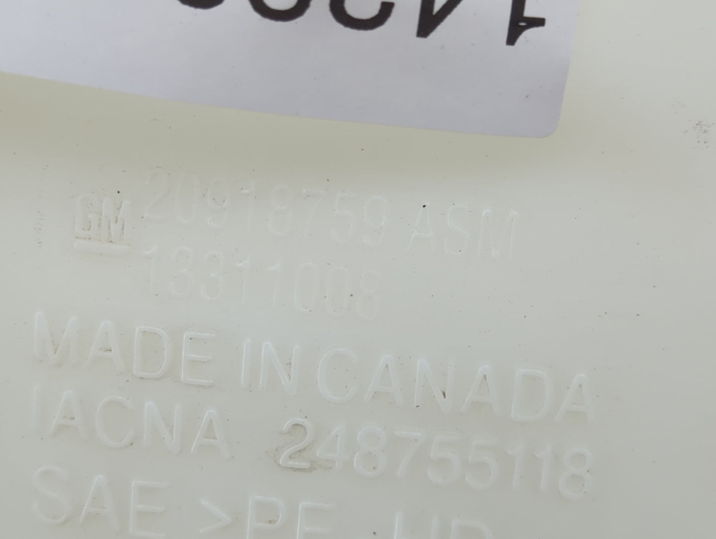 2014-2020 Chevrolet Impala Windshield Washer Fluid Reservoir Bottle Oem - Oemusedautoparts1.com