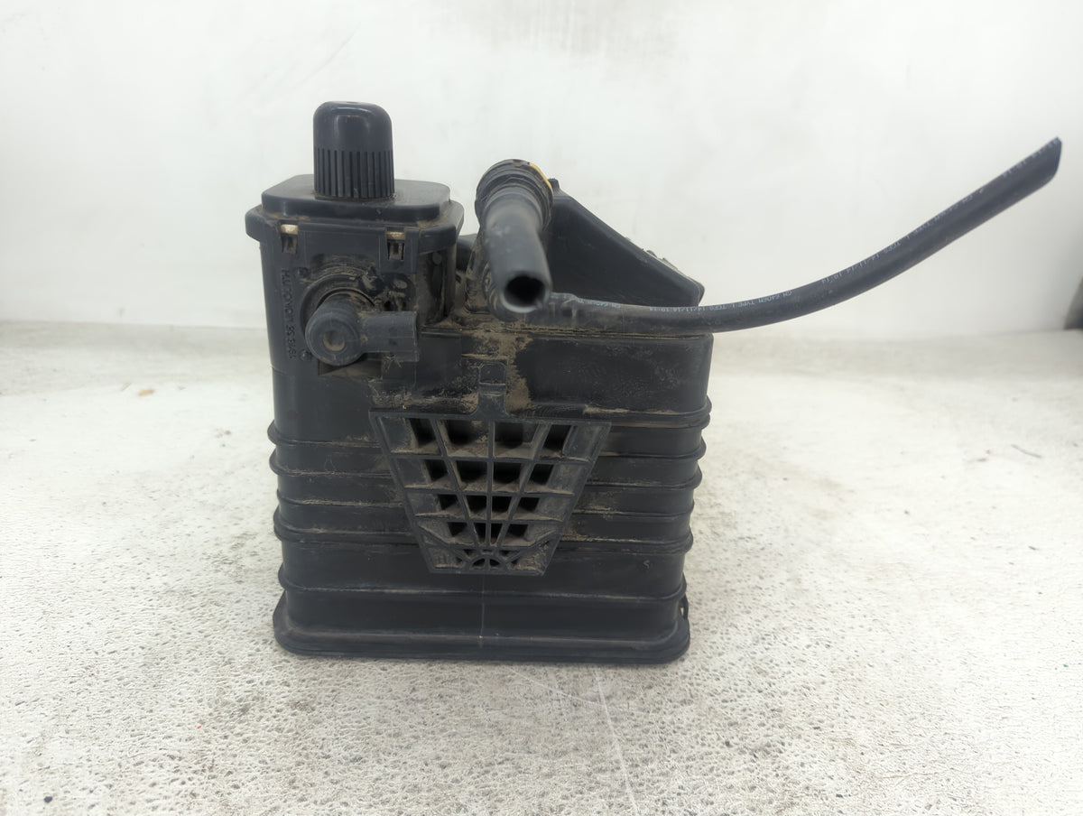 2015 Chevrolet Impala Fuel Vapor Charcoal Canister 1437050 - Oemusedautoparts1.com