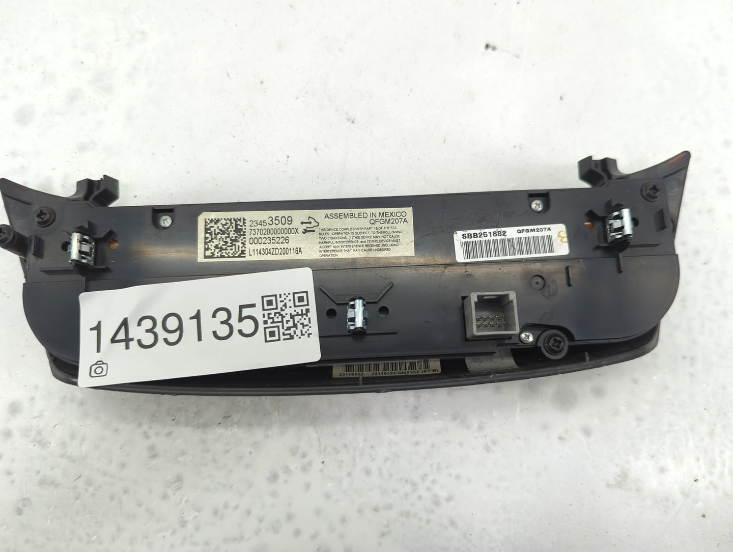 2014-2020 Chevrolet Impala Climate Control Module Temperature AC/Heater Replacement P/N:23453509 Fits OEM Used Auto Parts - 