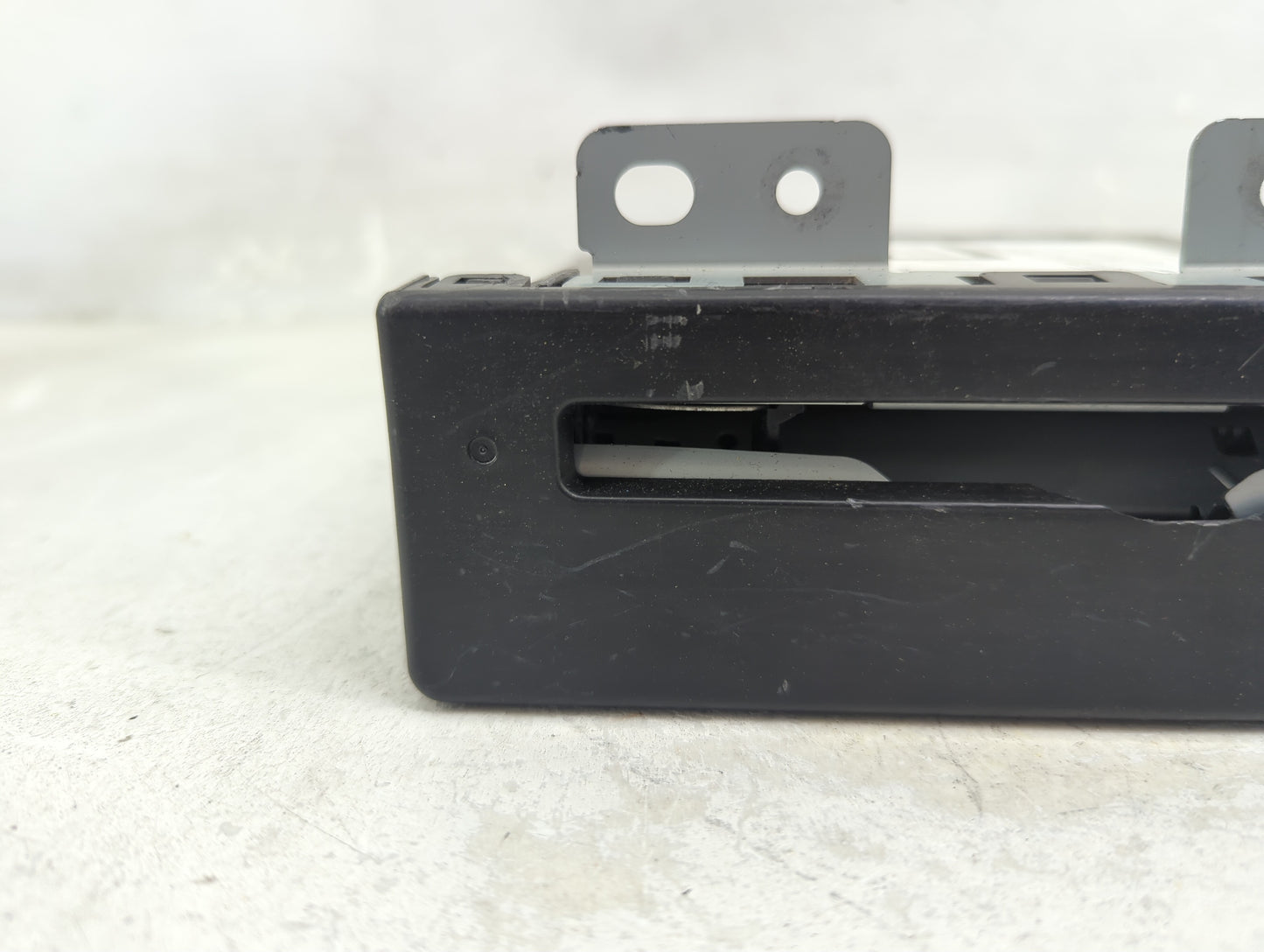 2014-2017 Chevrolet Impala Radio AM FM Cd Player Receiver Replacement P/N:13594480 TG5 Fits Fits 2014 2015 2016 2017 OEM Use