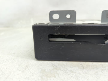 2014-2017 Chevrolet Impala Radio AM FM Cd Player Receiver Replacement P/N:13594480 TG5 Fits Fits 2014 2015 2016 2017 OEM Used Auto Parts