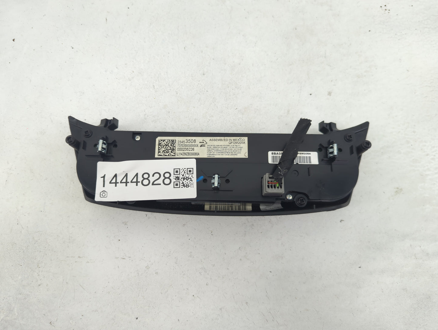 2014-2020 Chevrolet Impala Climate Control Module Temperature AC/Heater Replacement P/N:23453508 7370200000000X Fits OEM Use