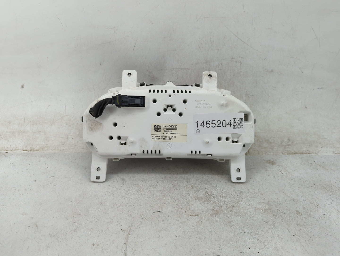 2015 Chevrolet Impala Instrument Cluster Speedometer Gauges P/N:23245272 GM-0028-103-MR-CC Miles: Fits OEM Used Auto Parts -