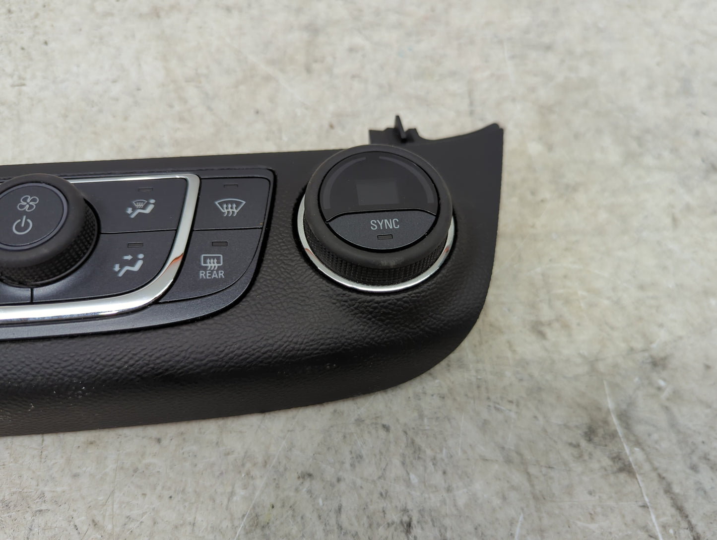 2014-2020 Chevrolet Impala Climate Control Module Temperature AC/Heater Replacement P/N:23453509 7370200000000X Fits OEM Use