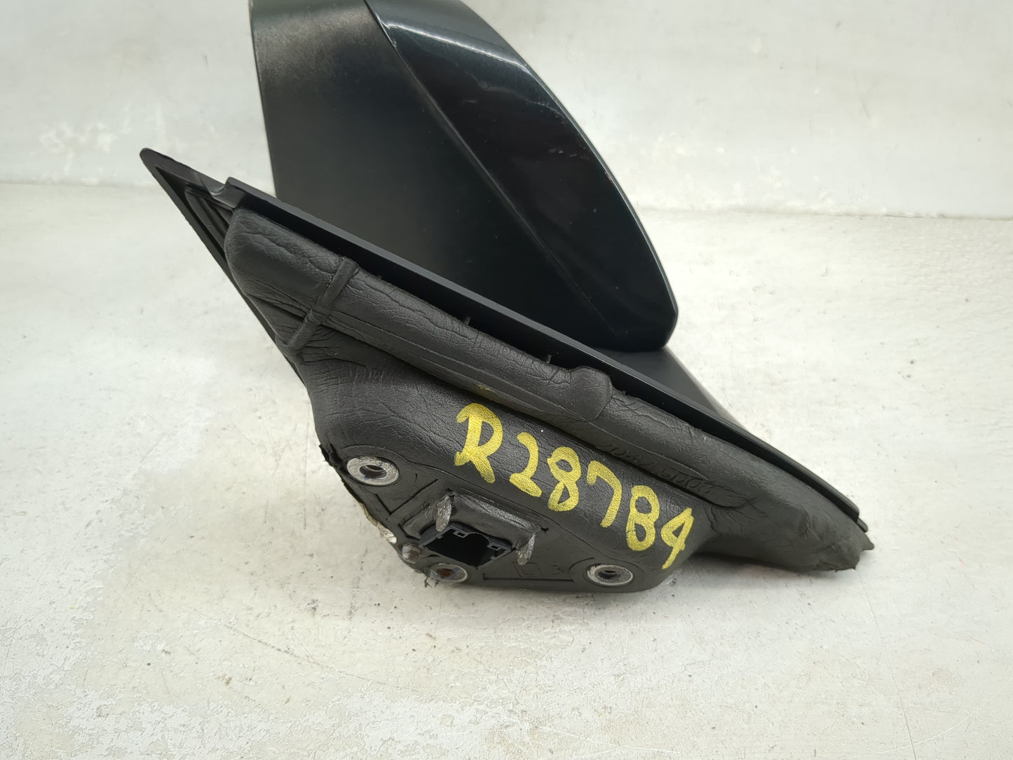 2015 Chevrolet Impala Driver Side View Mirror - Left Door Mirror OEM Used - Oemusedautoparts1.com