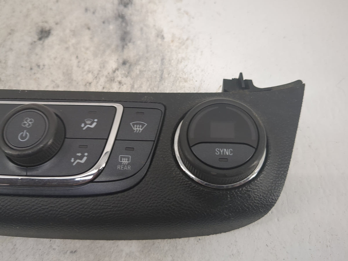 2014-2020 Chevrolet Impala Climate Control Module Temperature AC/Heater Replacement P/N:23453509 SBB255250 Fits OEM Used Aut