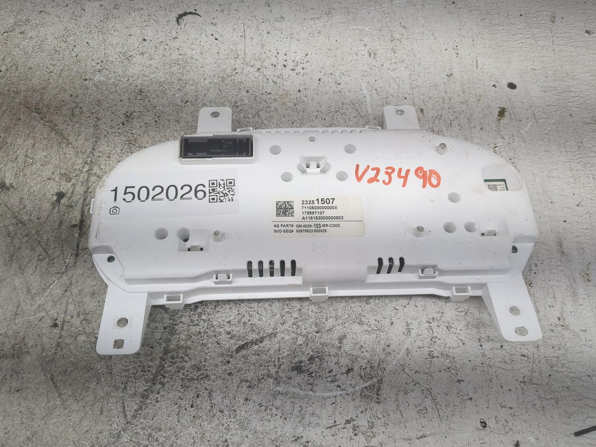 2015 Chevrolet Impala Instrument Cluster Speedometer Gauges P/N:GM-0028-103-MR-CD0D 23251507 Miles: Fits OEM Used Auto Parts