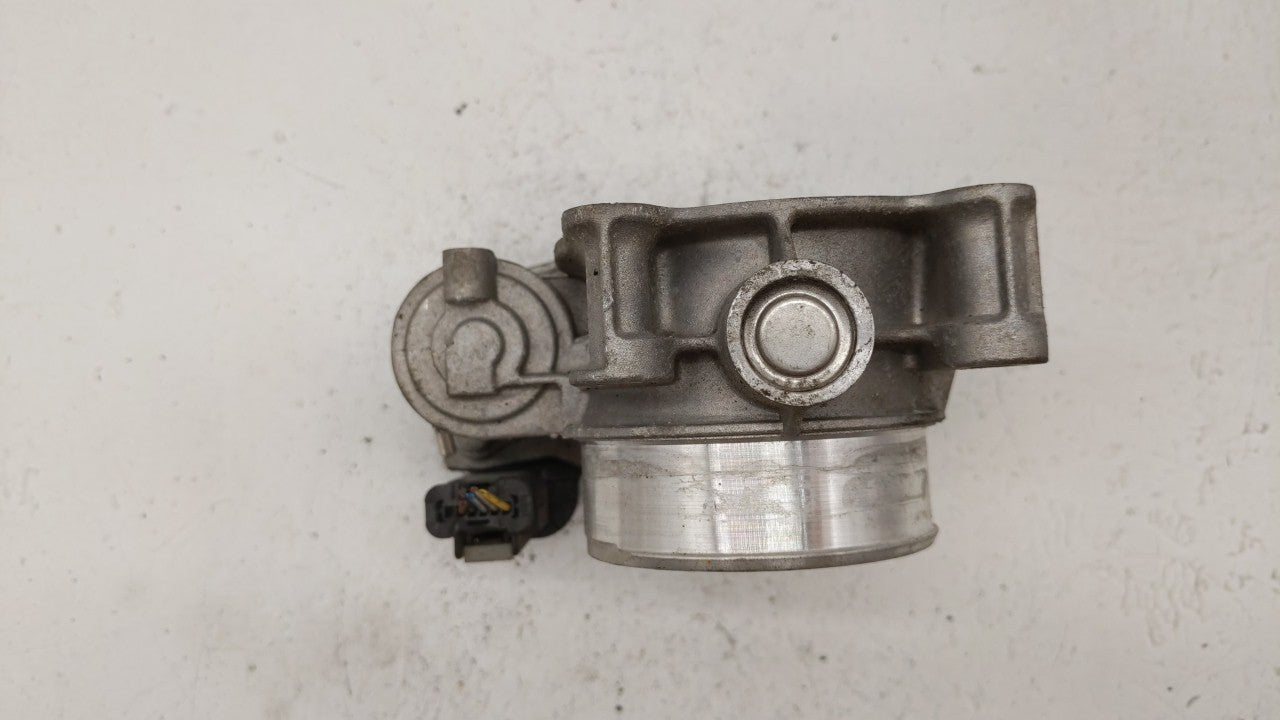 2014-2015 Chevrolet Impala Throttle Body P/N:12627217DA 12669073DA Fits Fits 2013 2014 2015 2017 2018 OEM Used Auto Parts - 