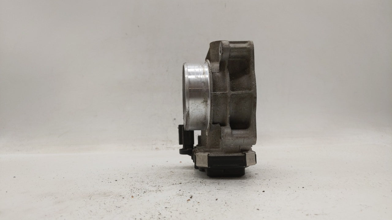 2014-2015 Chevrolet Impala Throttle Body P/N:12627217DA 12669073DA Fits Fits 2013 2014 2015 2017 2018 OEM Used Auto Parts - 