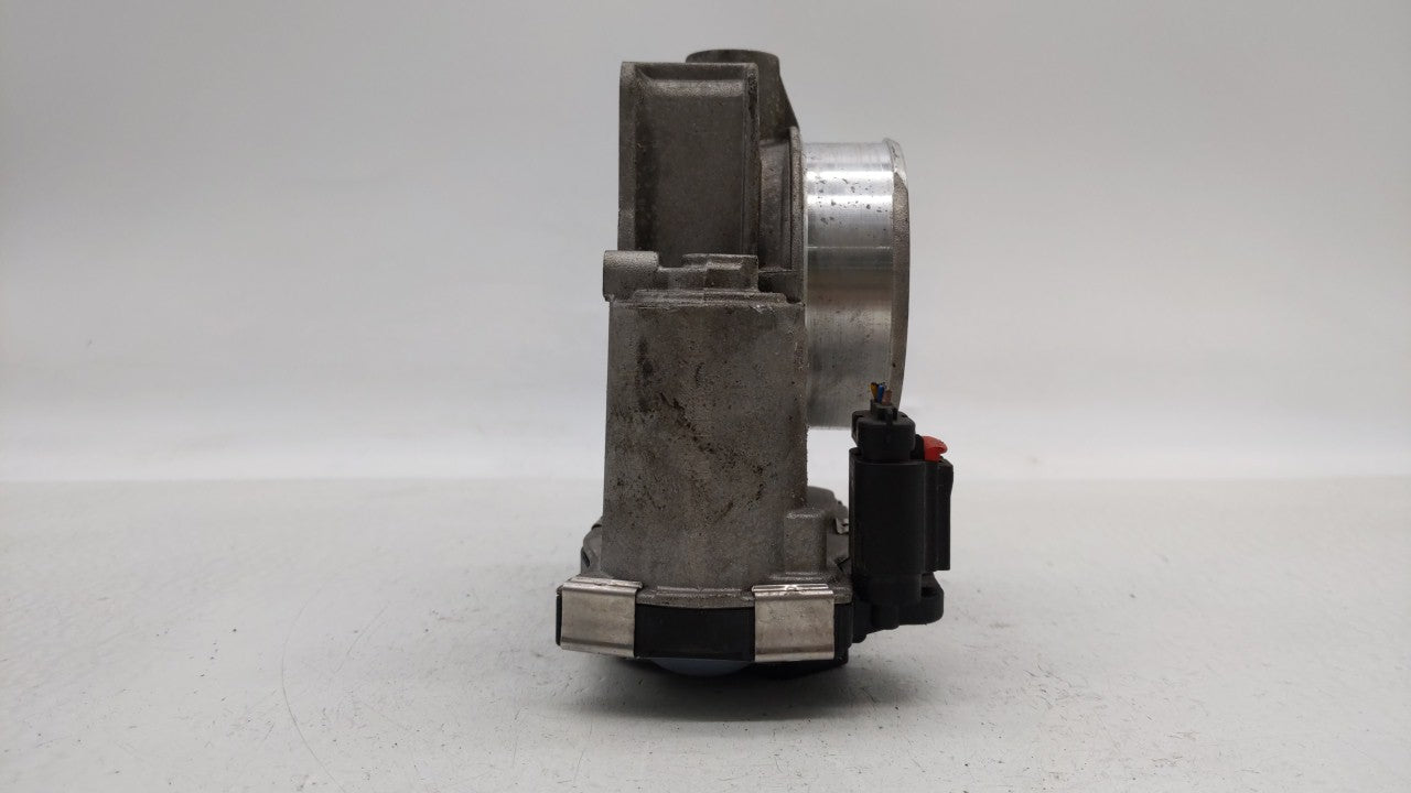 2014-2015 Chevrolet Impala Throttle Body P/N:12627217DA 12669073DA Fits Fits 2013 2014 2015 2017 2018 OEM Used Auto Parts - 