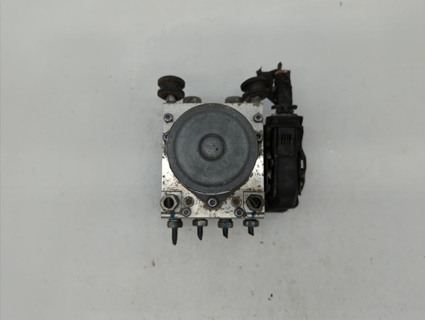 2014-2016 Chevrolet Impala ABS Pump Control Module Replacement P/N:23492832 23208063, 23227333, 22995061 Fits Fits 2014 2015